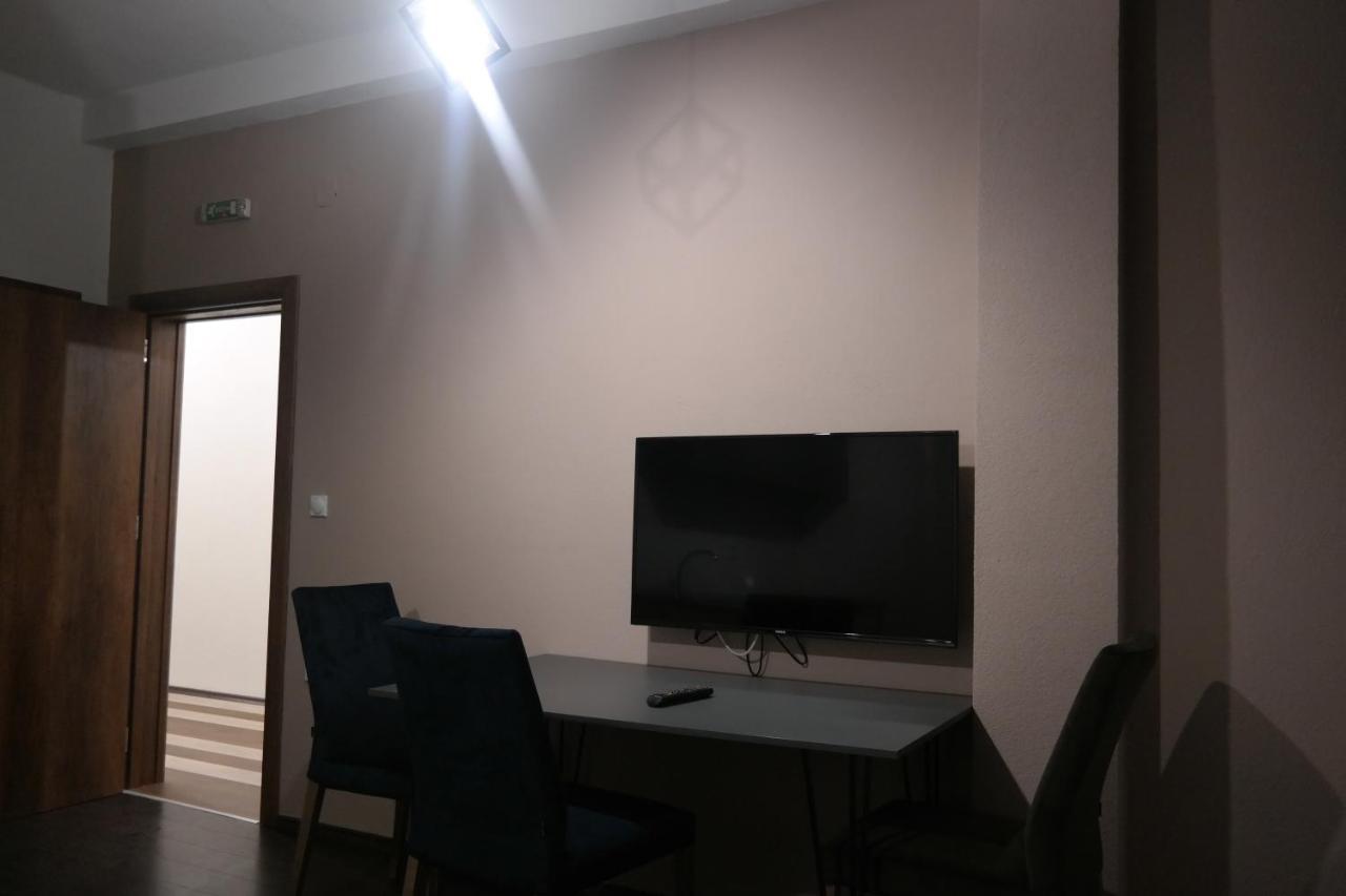 Villa Family Kumanovo Exterior foto