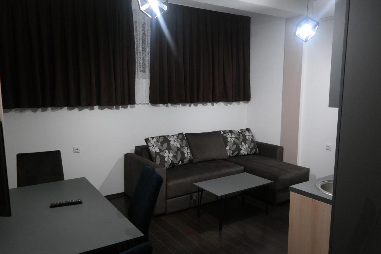 Villa Family Kumanovo Exterior foto
