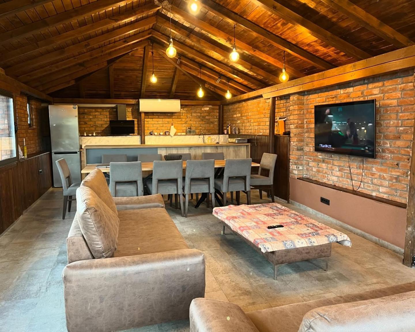 Villa Family Kumanovo Exterior foto
